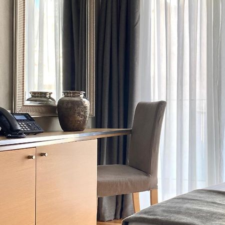 Athens Warehouse Boutique Hotel & Suites Bagian luar foto