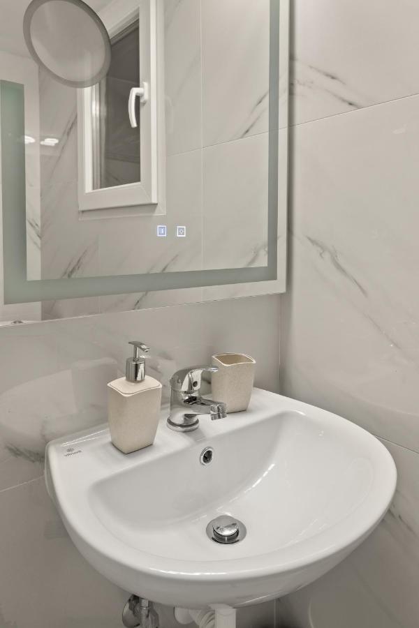 Athens Warehouse Boutique Hotel & Suites Bagian luar foto