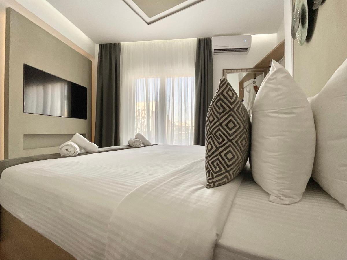 Athens Warehouse Boutique Hotel & Suites Bagian luar foto